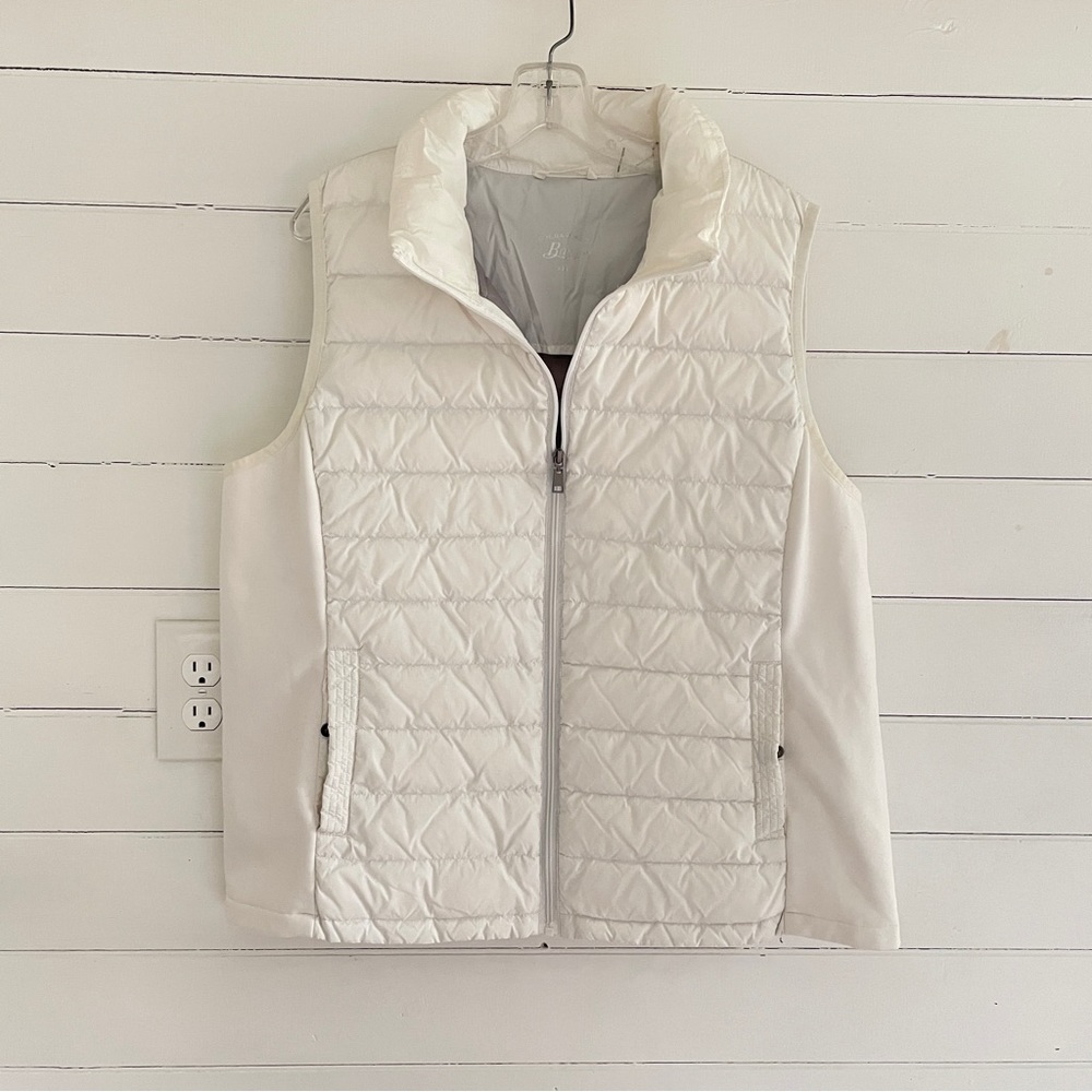 Bass White Puffy Vest